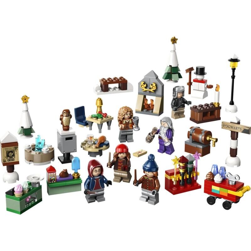 Lego Hogwarts Christmas LEGO Harry Potter: Hogwarts: First Flying - Main Image