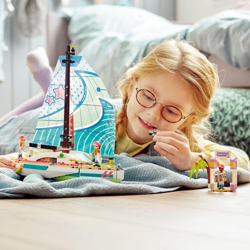 Building Kit Lego Friends Stephanie and Yacht Adventure