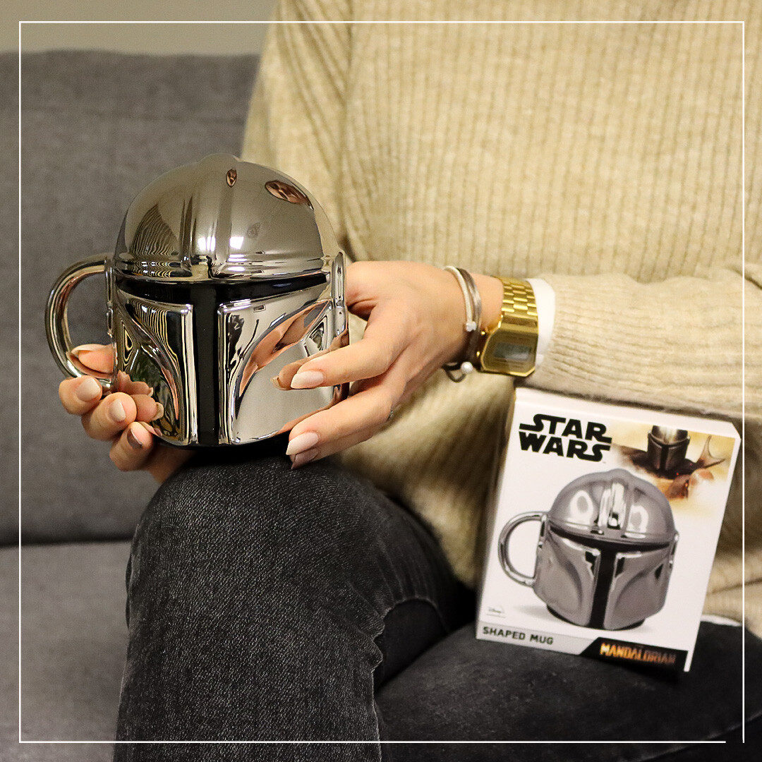 https://cdn.europosters.eu/image/1300/mugs/star-wars-the-mandalorian-i101786.jpg