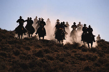 Impressão de arte Cowboys riding horses, silhouette