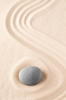 Ilustração Zen garden meditation stone. Round rock