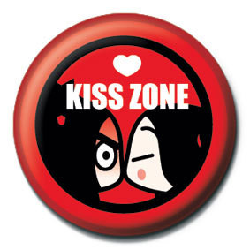 Badge PUCCA - kiss zone