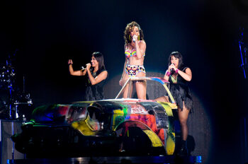 Canvas Print Rihanna in concert at the Echo Arena in Liverpool 2011
