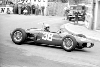 Canvas-taulu Lorenzo Bandini in a sharknose ferrari, 1962