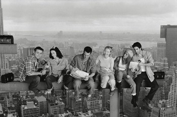 Πλαισιωμένη αφίσα Friends - Lunch On A Skyscraper