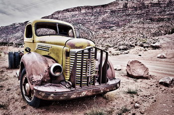 Glass Art Cars - Old car