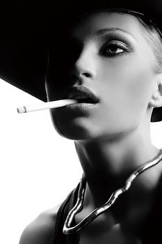 Glass Art Passionate Woman - Smoking Woman