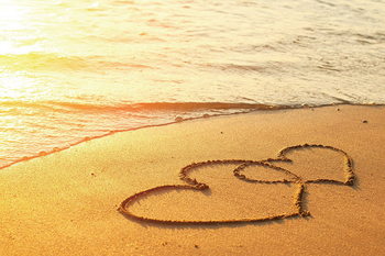 Glass Art Sea - Hearts in the Sand
