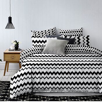 Bed sheets Hypnosis - Waves