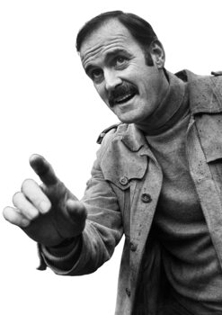 Juliste John Cleese - Pointing