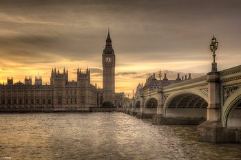 Juliste  London – Autumn Skies, Rod Edwards
