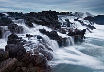 The Tide And The Rocks Valokuvatapetti