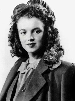 Принти на полотні Marilyn Monroe at 18, 1944