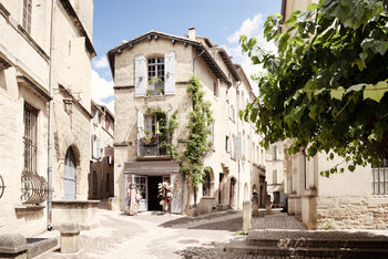 Art Print on Demand Provencal Street in Uzès