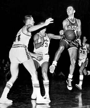 Slika na platnu Bob Cousy Passes Basketball