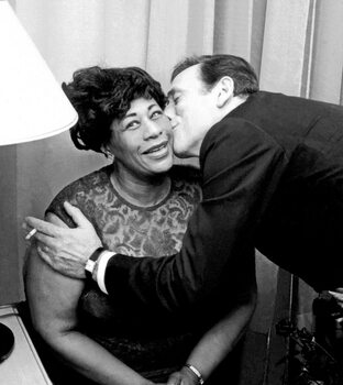 Canvas Print Ella Fitzgerald and Yves Montand, April 1964