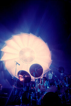 Canvas Print February 1977: concert of rock band Pink Floyd at the Paris Pavilion: drummer Nick Mason.