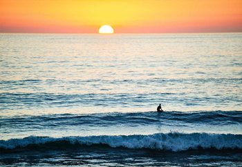 Quadro em vidro Waiting For The Next Wave