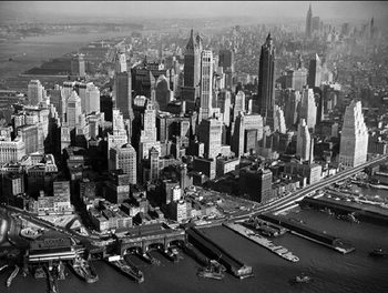 Reprodução do quadro New York - Aerial view of downtown Manhattan, 1956