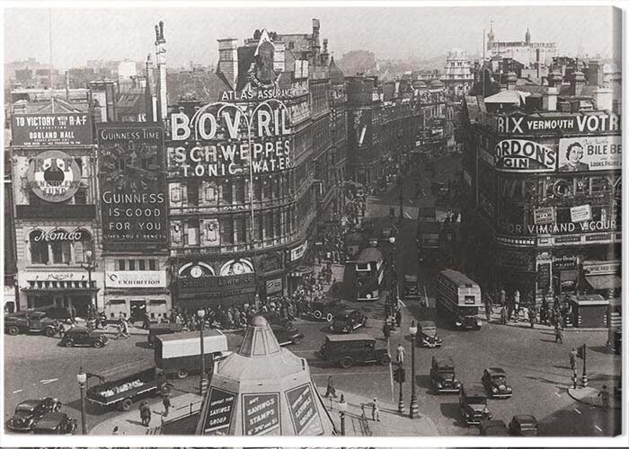 Принти на полотні Time Life - Piccadilly Circus, London 1942