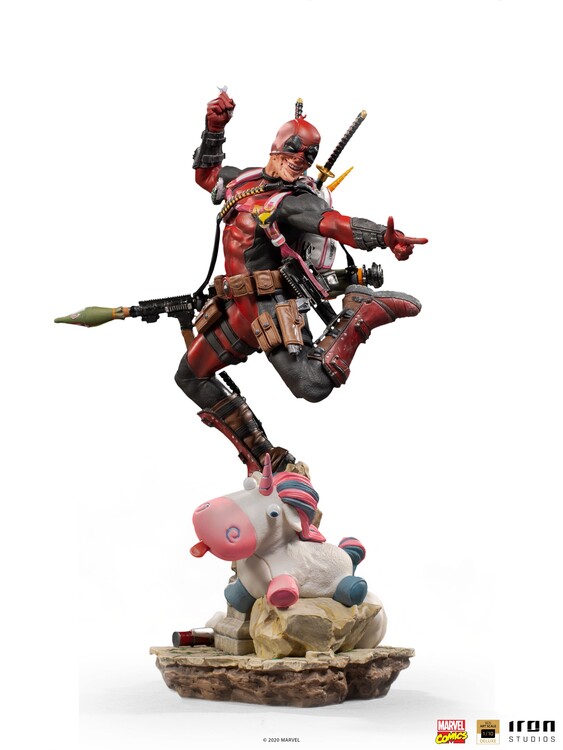 Фигурка Marvel - Deadpool Deluxe