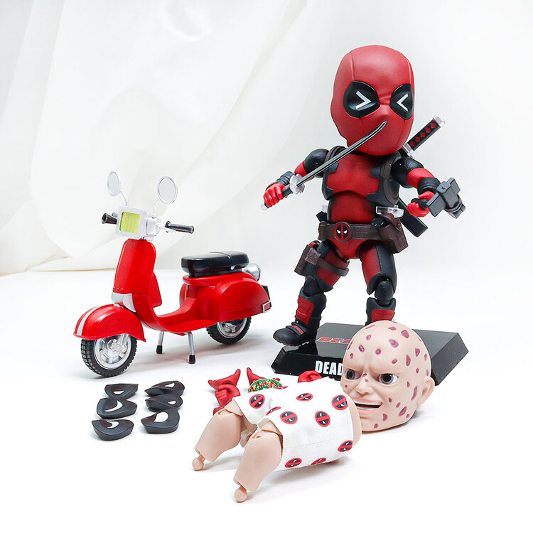 Hahmo Deadpool - Egg Attack