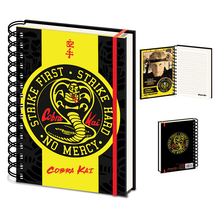 Notebook Cobra Kai - Badge