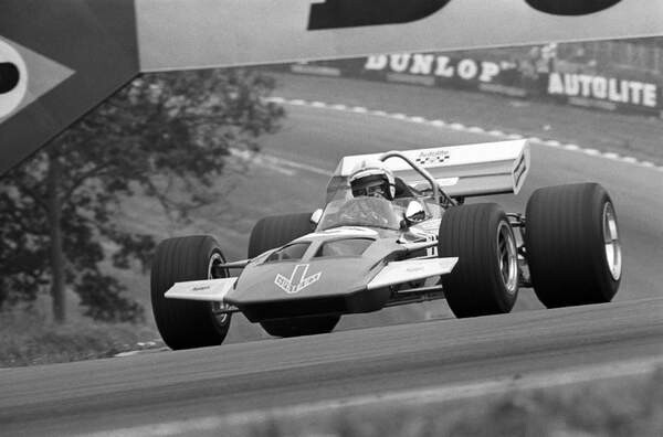 Наклейка John Surtees' debut of the brand-new Formula 1 Surtees TS7 car