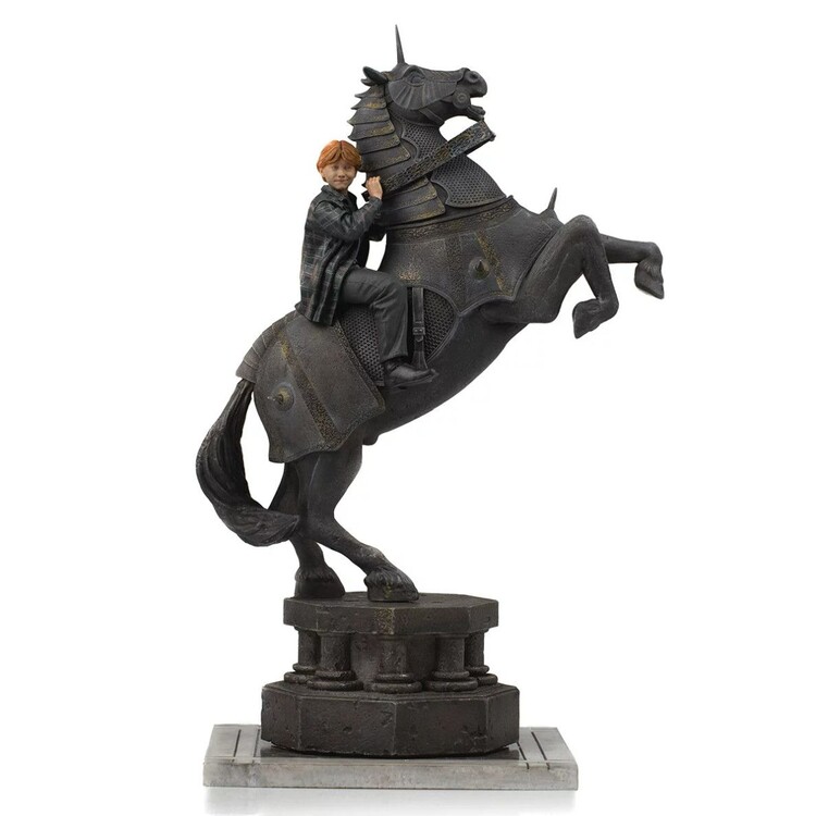 Фигурка Harry Potter - Ron Weasley at the Wizard Chess