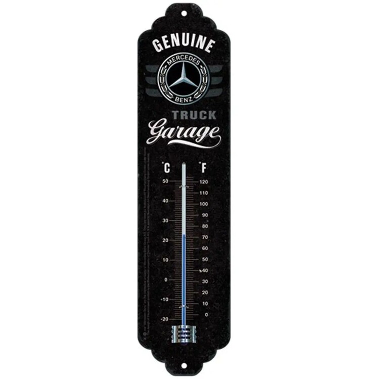 Mercedes-Benz - Truck Garage