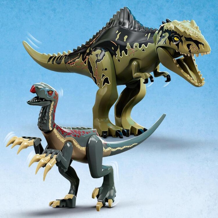 Jurassic World 76949 Gigantosaurus outlet & Therizinosaurus Attack 810 Pieces