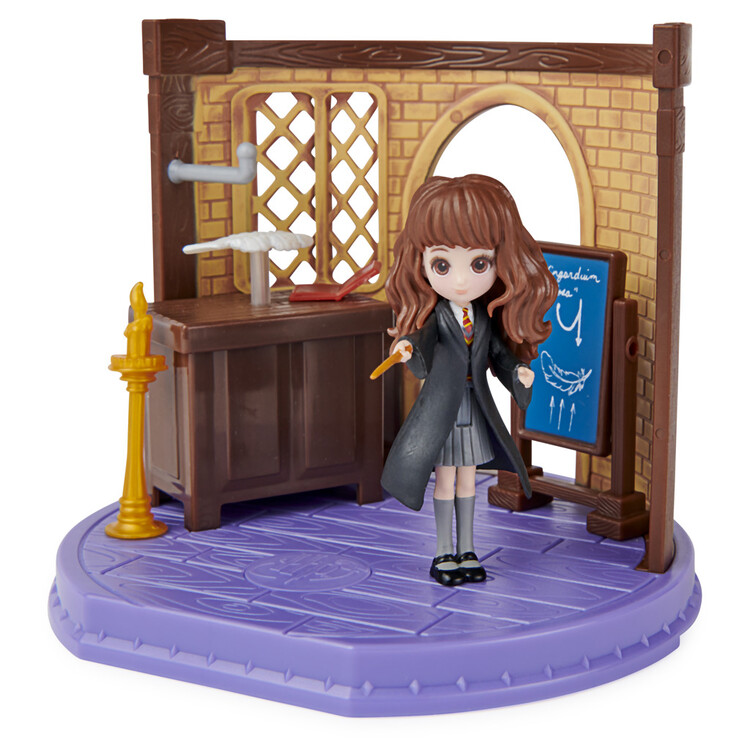Φιγούρα Harry Potter - Witchcraft classroom with Hermione