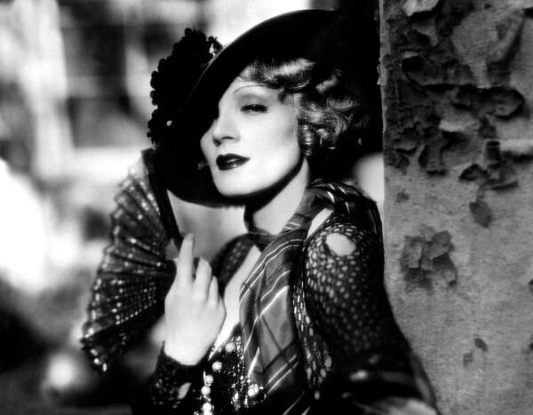 Плакат Blonde Venus 1932