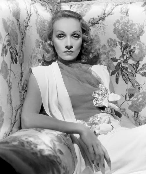 Плакат Marlene Dietrich