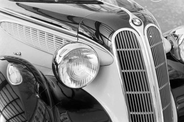 Принти на полотні With the new car to the register, Germany 1930s