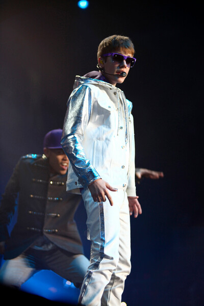 Принти на полотні Justin Bieber performing at the NIA