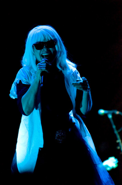 Плакат Debbie Harry headlining at Kendal Calling in 2011