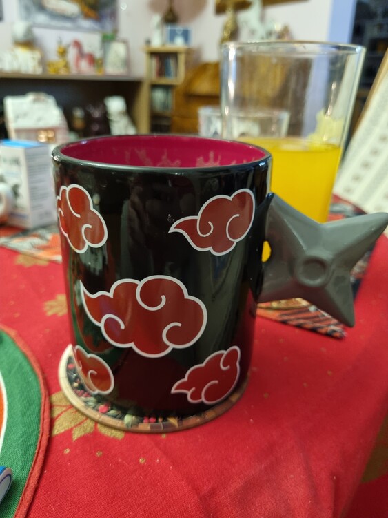 Mug, cup 3D Naruto Shippuden - Shuriken Akatsuki | Tips for original gifts  | Abposters.com