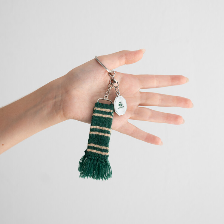 Μπρελόκ Harry Potter - Slytherin Scarf + Badge
