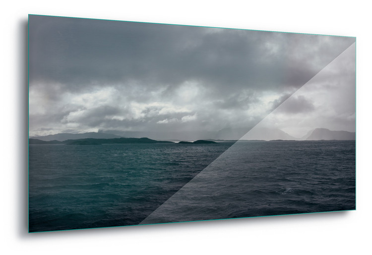 Quadro em vidro Stormy Seas