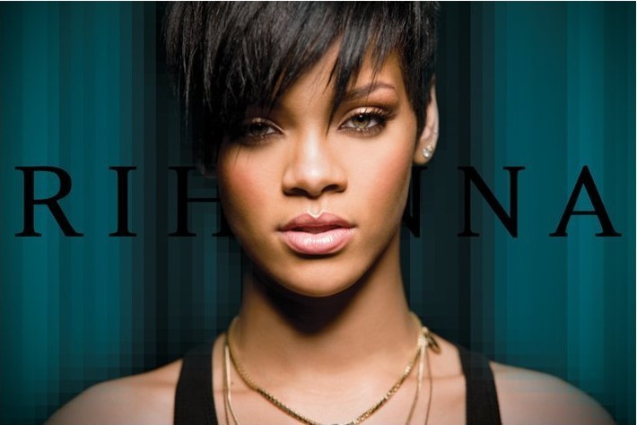 Плакат Rihanna - close up