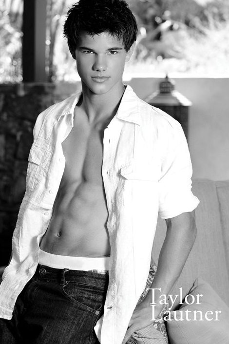 Плакат Taylor Lautner – b/w