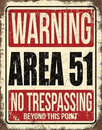 Metallikyltti Area 51