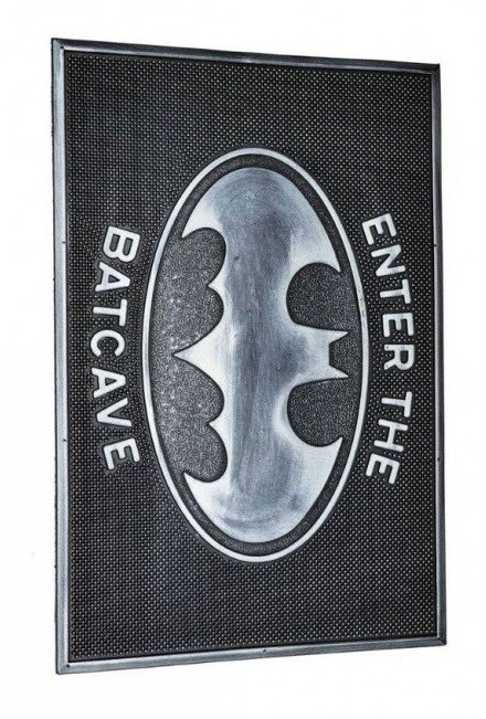 Predpražnik DC - Batcave