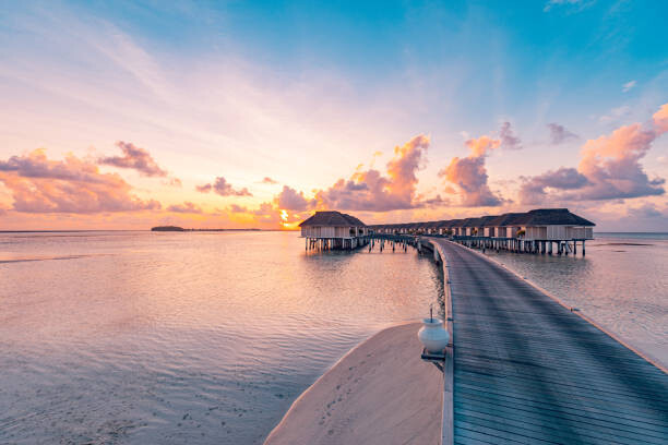 Arte Fotográfica Amazing beach landscape. Beautiful Maldives sunset