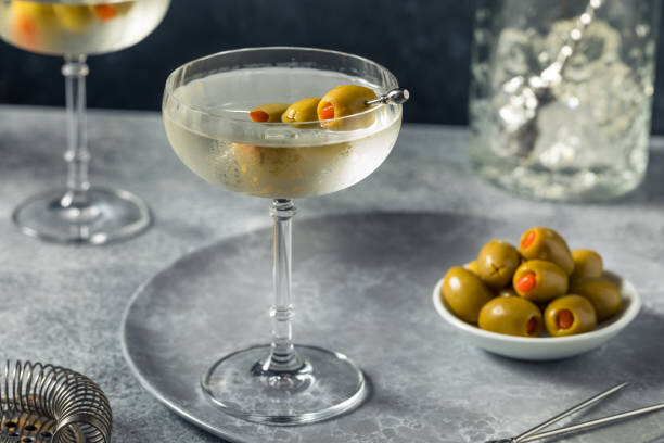Μπλουζάκι Boozy Refreshing Dry Gin Martini
