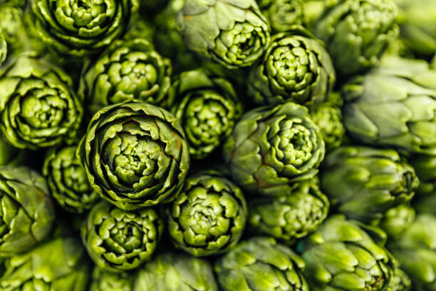 Canvas Print Close-up of fresh green artichokes