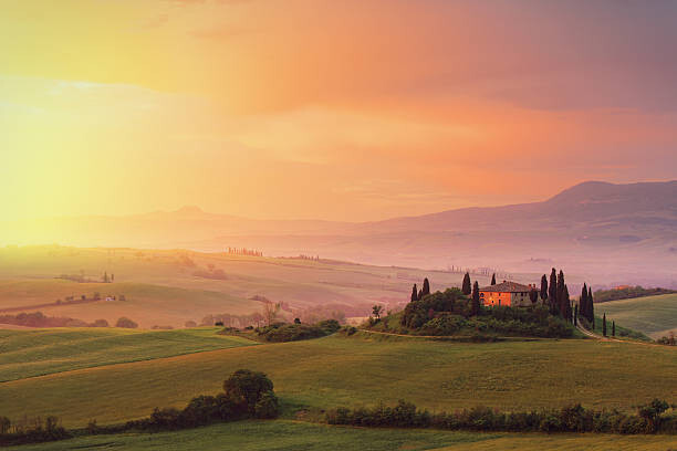 Canvas Print Farm in Tuscany at dawn