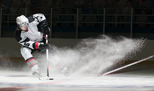 Canvas Print Ice hockey players facing off