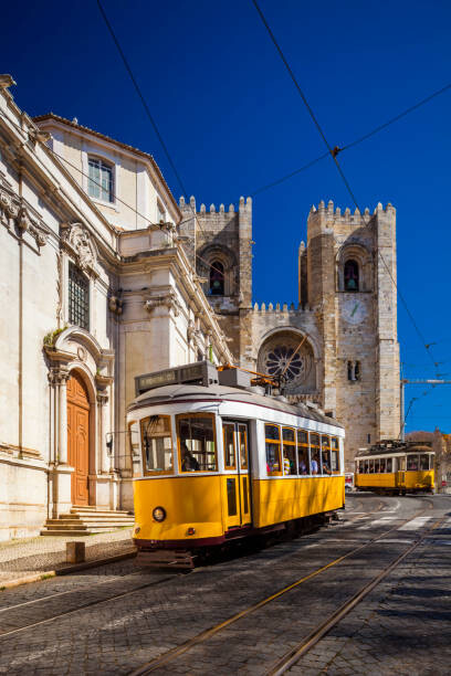 Canvas Print Lisbon trams